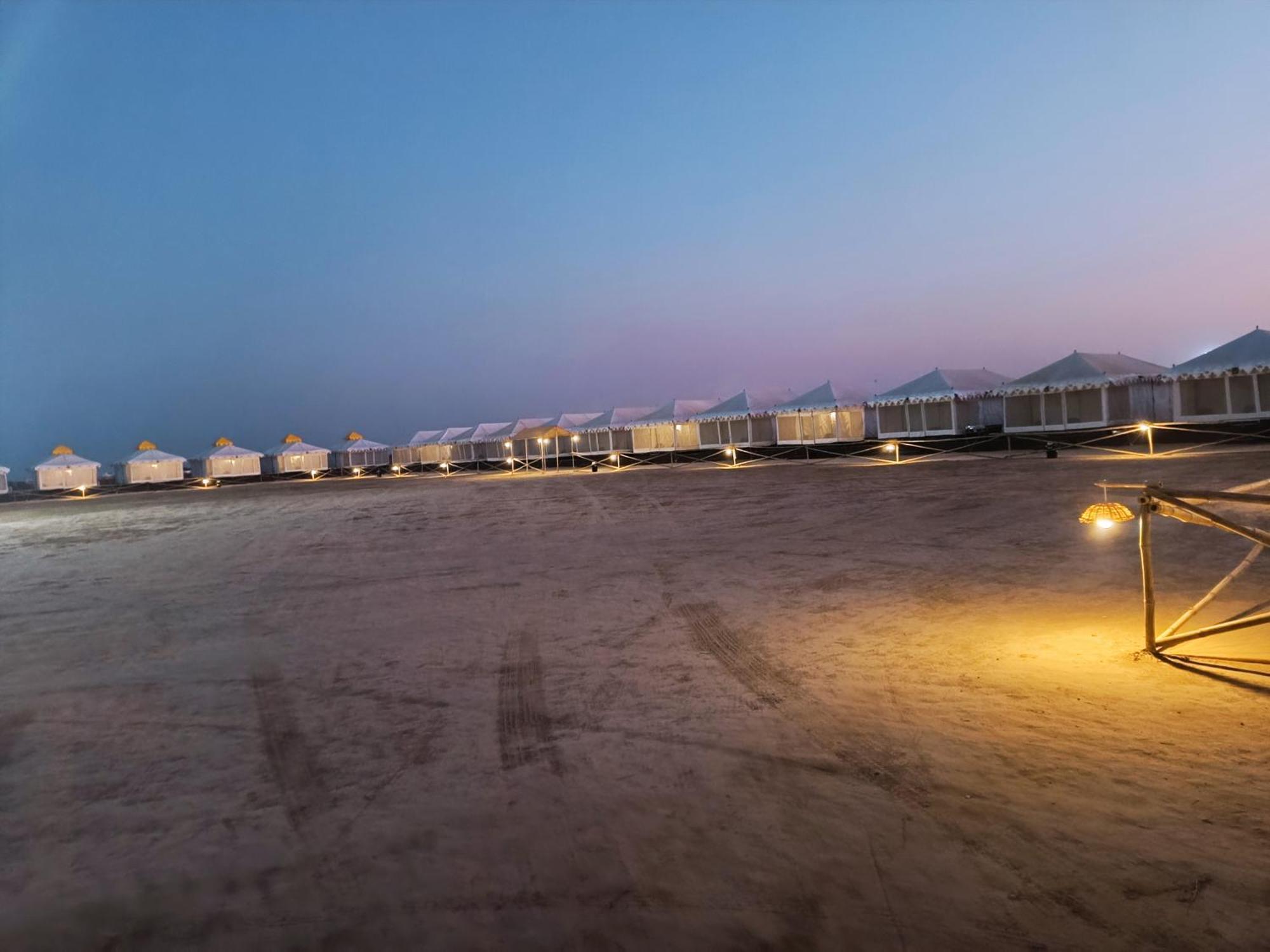 Dhordo Rann Heritage Resort מראה חיצוני תמונה
