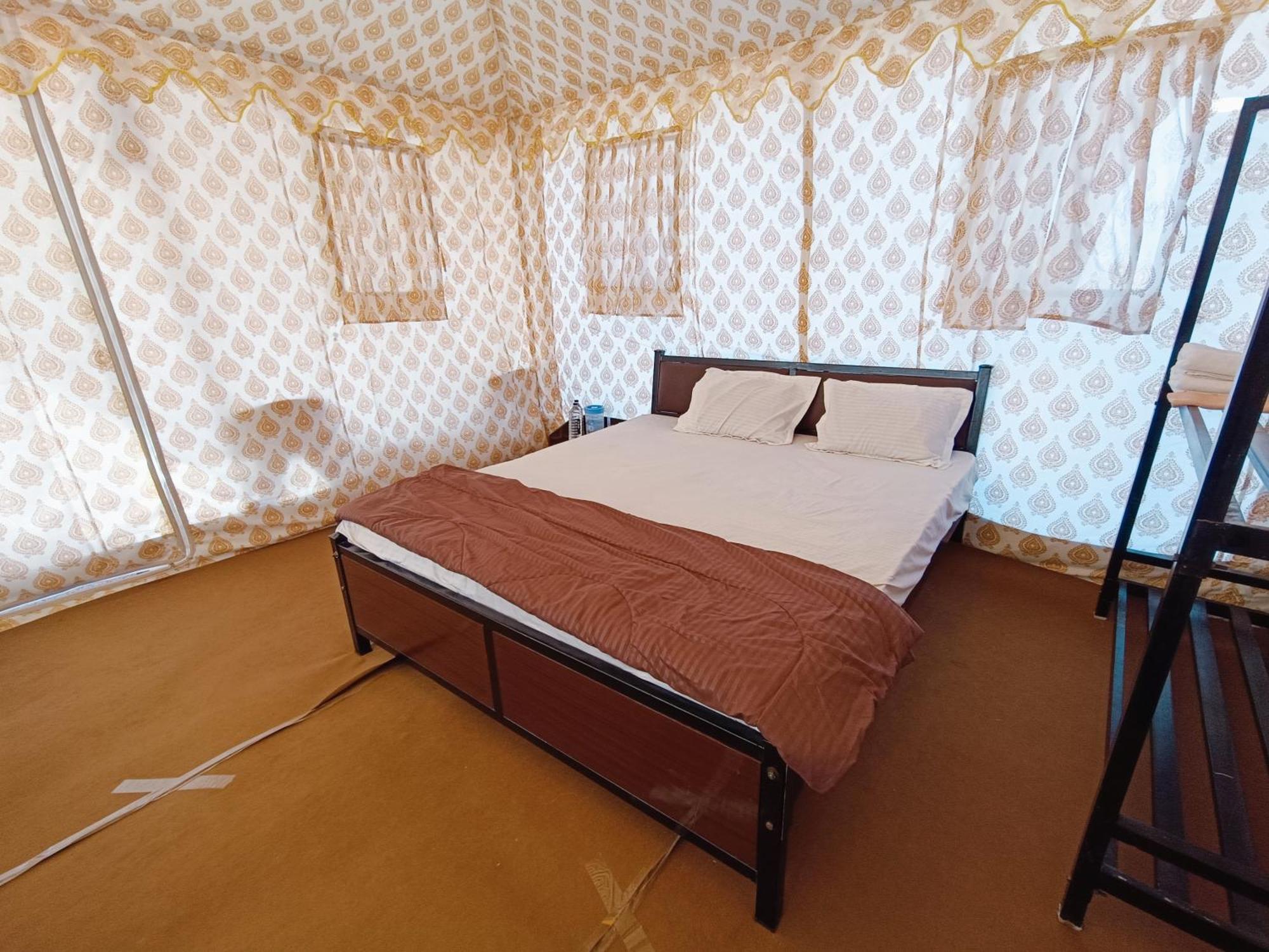 Dhordo Rann Heritage Resort מראה חיצוני תמונה