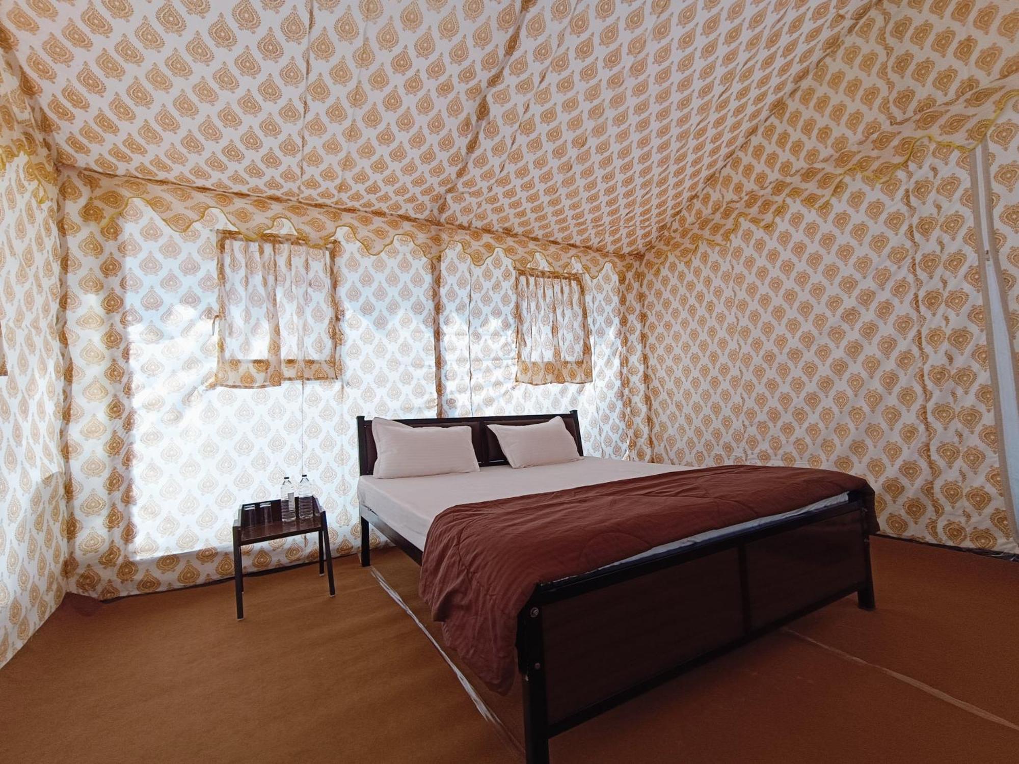 Dhordo Rann Heritage Resort מראה חיצוני תמונה