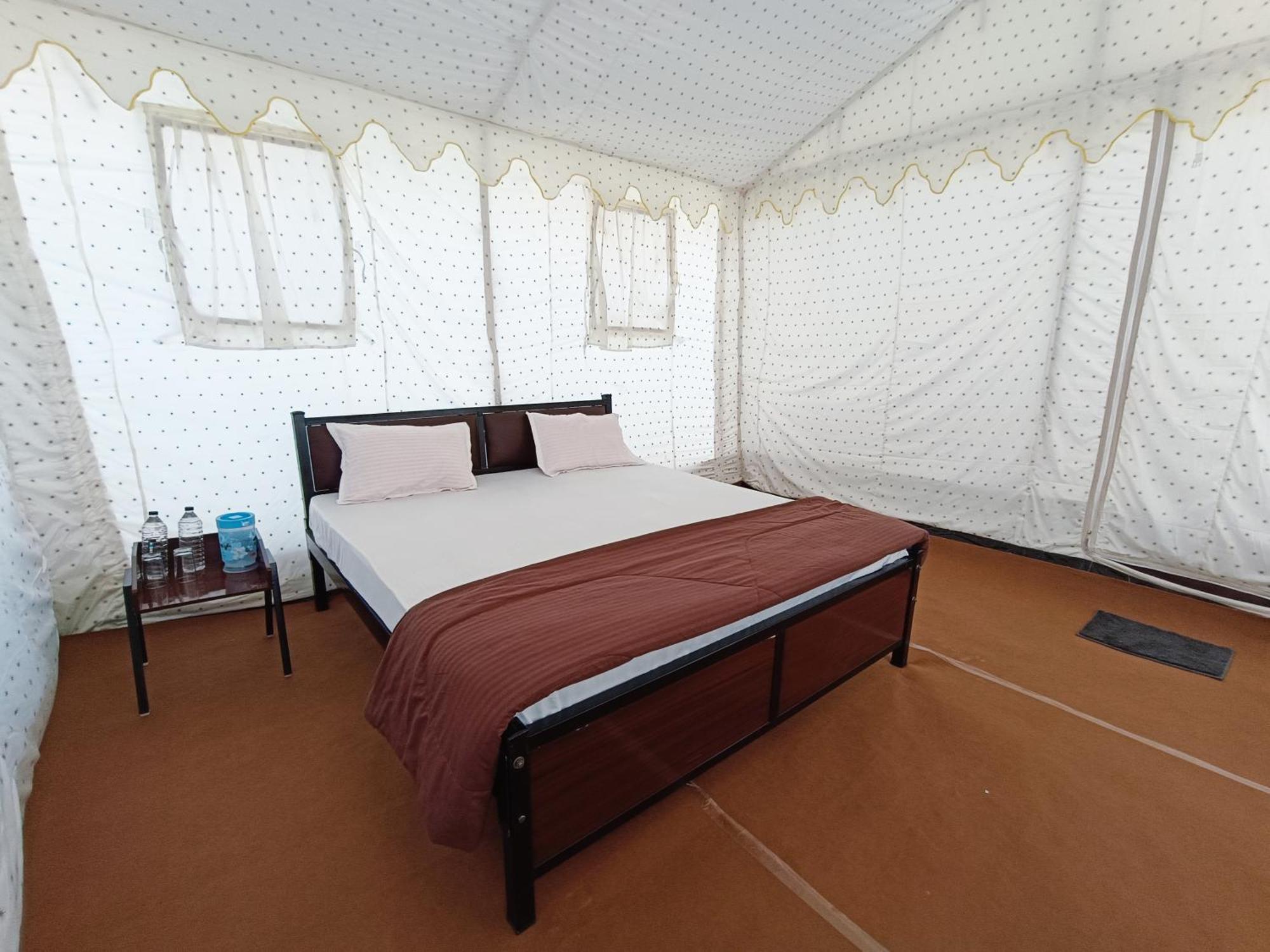 Dhordo Rann Heritage Resort מראה חיצוני תמונה
