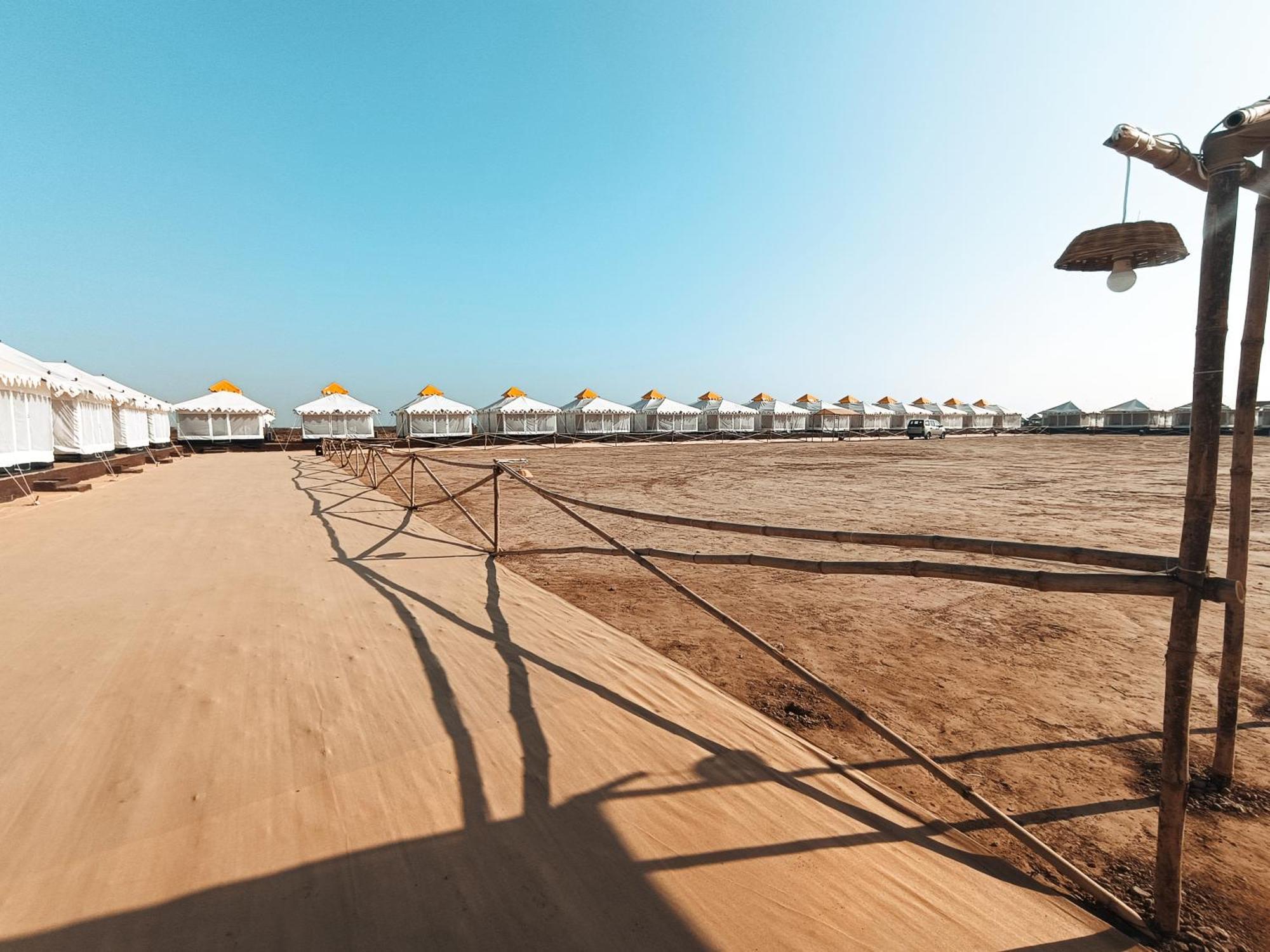 Dhordo Rann Heritage Resort מראה חיצוני תמונה